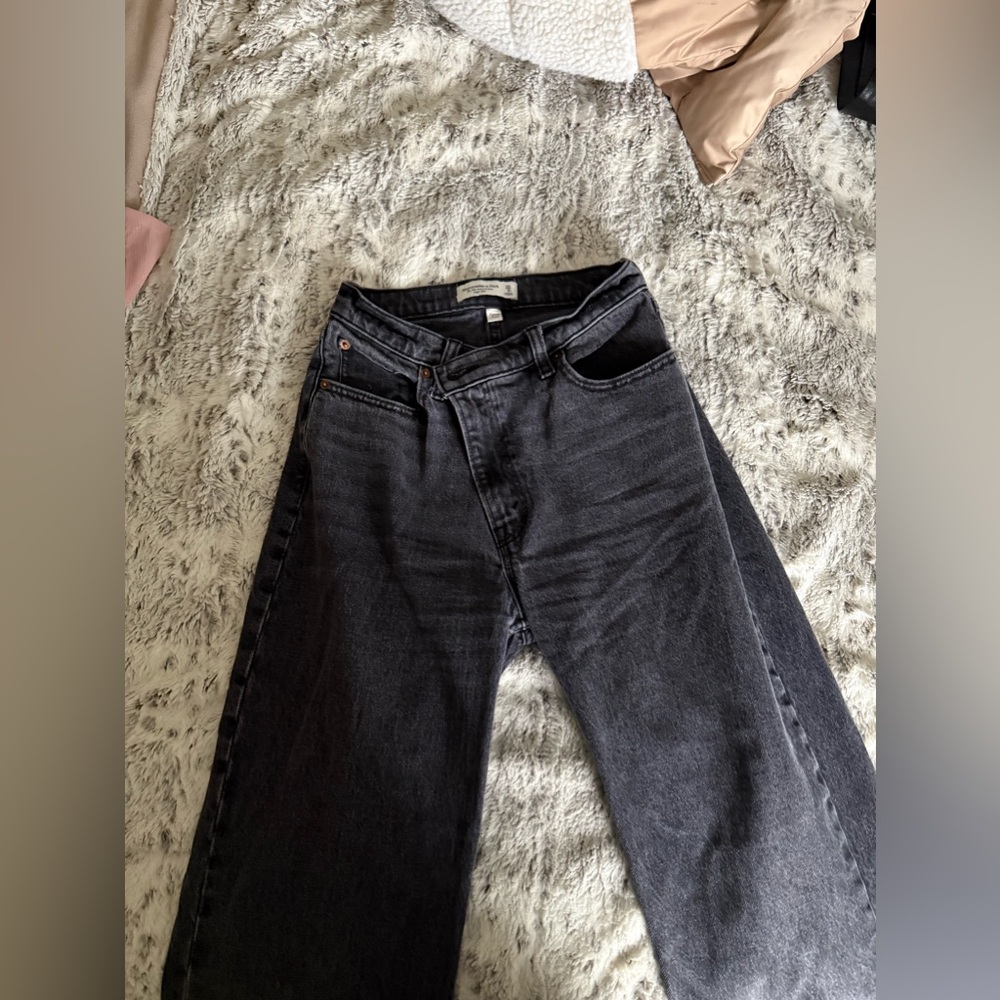 Abercrombie jeans